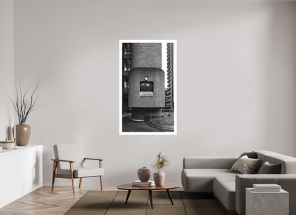 90 x 154.8 cm, Tom2 The Barbican